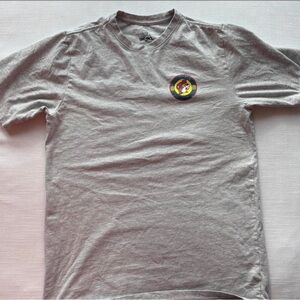 buc-ee’s t shirt women’s